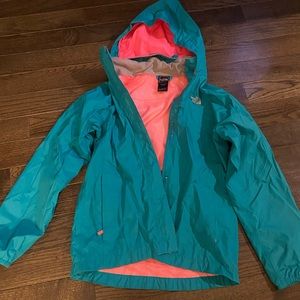 Girls North Face jacket (size 14/16)